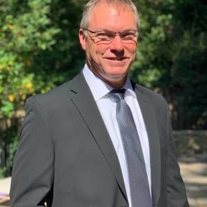 Meet your Posher, Eddie